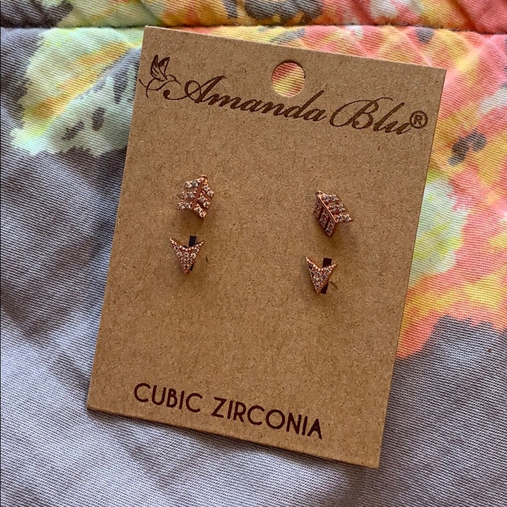 CUTE EARRINGS